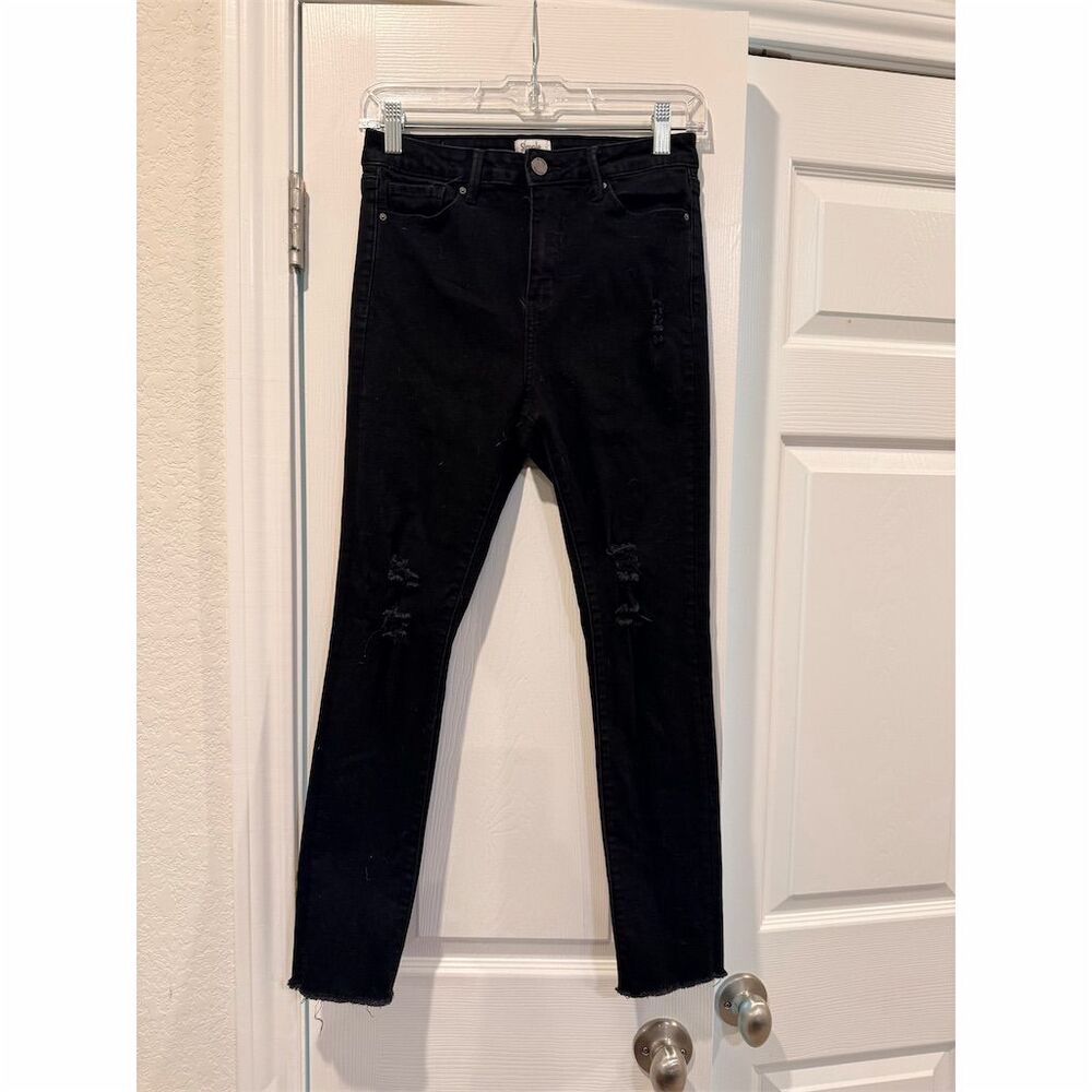 Simple Society Women's Black Distressed Skinny Jeans Size 7/28 - Picture 1 of 4